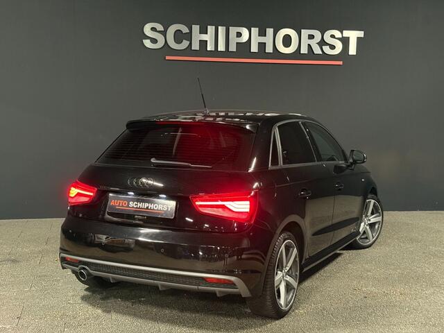 Audi A1 1.0 Tfsi S-Line 96 pk Navigatie Cruise control Pdc Nap 17 inch