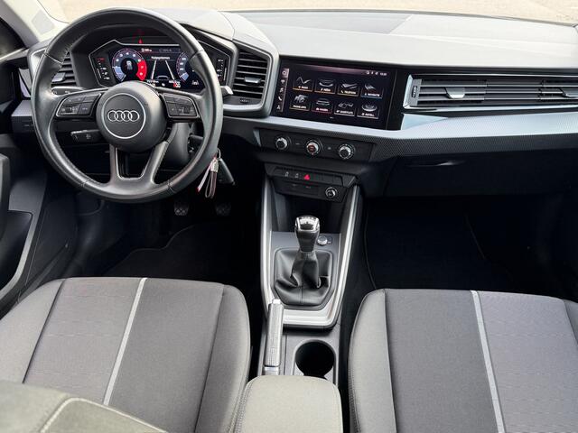 Audi A1 Sportback 25 TFSI epic | Cruise | Carplay | Led achter | 17 inch | Rijklaar incl. 1 jaar Bovag garantie