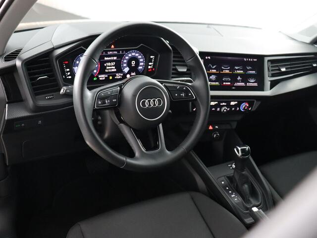 Audi A1 Sportback 30 TFSI Advanced edition S-Line (Stoelverw. / Carplay / Navi)