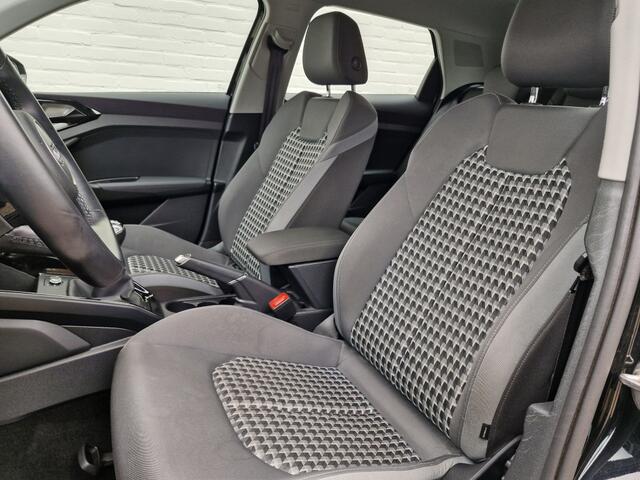 Audi A1 Sportback 30 TFSI Pro Line | 110 PK | Parkeersesoren v+a | Lane Assist