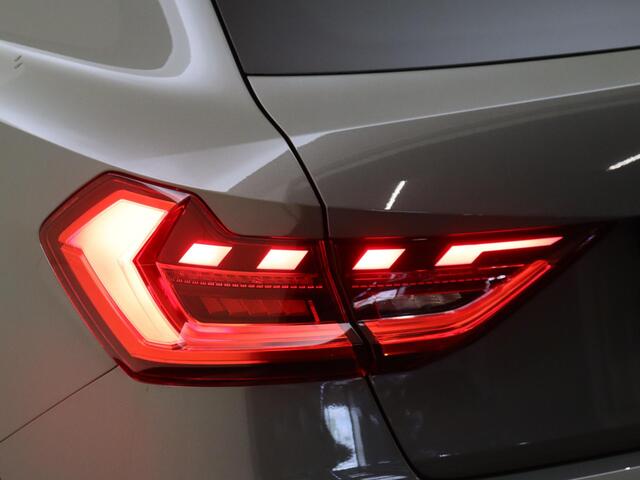 Audi A1 Sportback S edition | Achteruitrijcamera | Airconditioning 2-zone | Audi smartphone interface