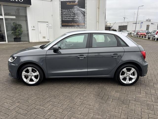 Audi A1 Sportback 1.0 TFSI Pro Line Navi Bluetooth Stoelverwarming Parkeersensoren