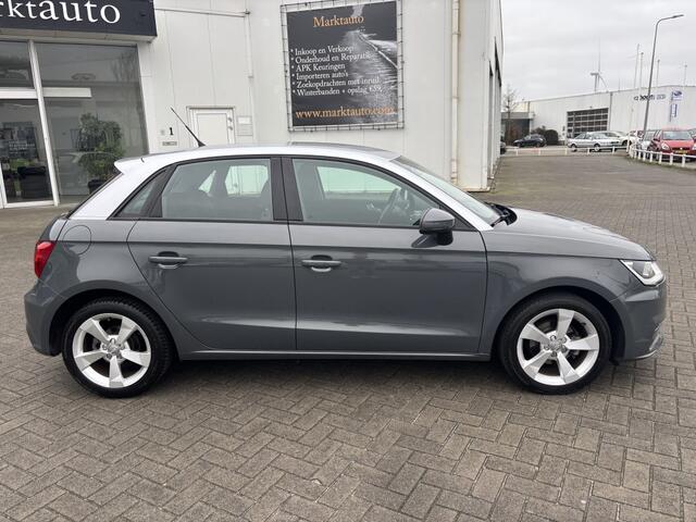 Audi A1 Sportback 1.0 TFSI Pro Line Navi Bluetooth Stoelverwarming Parkeersensoren