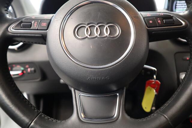 Audi A1 Sportback 1.4 TFSI Sport S line Edition PDC Trekhaak