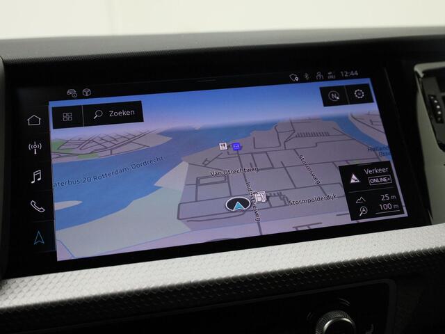 Audi A1 Sportback 30 TFSI/116PK S Line · Apple/Android · Navigatie · Parkeersensoren · Stoelverwarming · Garantie t/m 03-02-2030 of 100.000km.