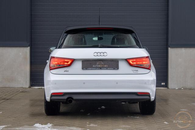 Audi A1 Sportback 1.0 TFSI Stoelverwarming ParkeerSensor CruiseControl
