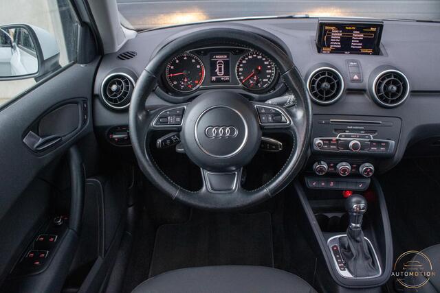 Audi A1 Sportback 1.0 TFSI Stoelverwarming ParkeerSensor CruiseControl