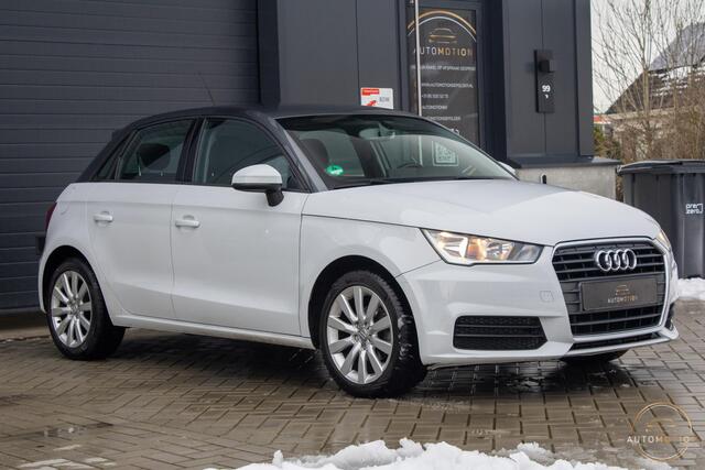 Audi A1 Sportback 1.0 TFSI Stoelverwarming ParkeerSensor CruiseControl