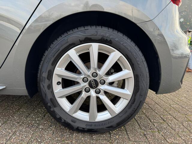 Audi A1 Sportback 30 TFSI S edition