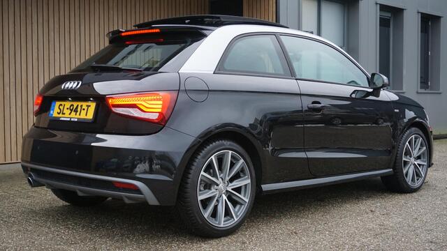 Audi A1 1.0 TFSI 95pk 3Drs 2x S-Line Automaat Pano.Dak BOSE Navi LED 17inch LM *Zeer Nette A1* NL auto!
