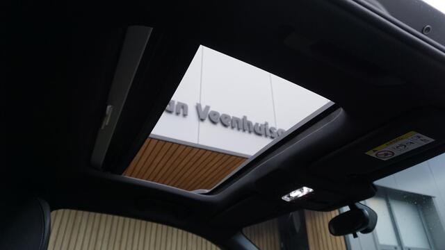 Audi A1 1.0 TFSI 95pk 3Drs 2x S-Line Automaat Pano.Dak BOSE Navi LED 17inch LM *Zeer Nette A1* NL auto!