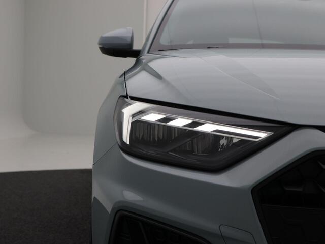 Audi A1 Sportback 30 TFSI | S edition | 116 PK | Contrastdak | Dynamica | 17 inch velgen | Privacyglas |