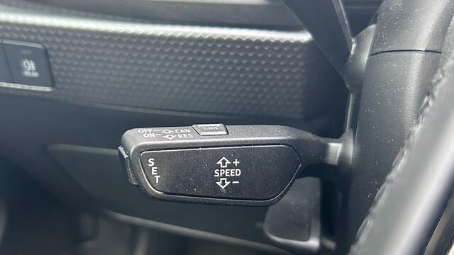 Audi A1 Sportback 25 TFSI epic | 17"Lmv | Apple carplay | Pdc |