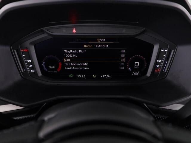 Audi A1 Sportback 30 TFSI Pro Line 110pk | S-line interieur | Climatronic | 17 inch lichtmetalen velgen | Navigatie via App