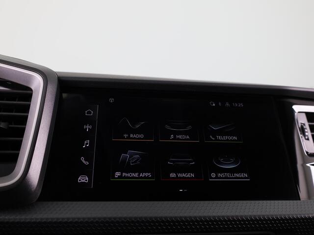 Audi A1 Sportback 30 TFSI Pro Line 110pk | S-line interieur | Climatronic | 17 inch lichtmetalen velgen | Navigatie via App