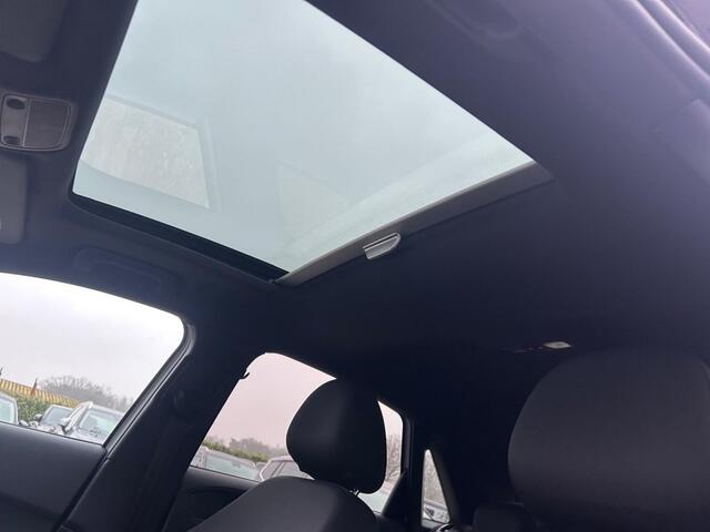 Audi A1 1.4 TFSI ADRENALIN S Line, Xenon, Pano, Cruise