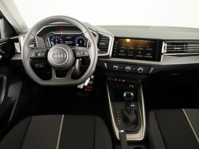 Audi A1 Sportback Advanced edition 25 TFSI 95 pk | Ledlampen voor en achter | Sportstoelen voor | Ambient verlichting | Buiten spiegels inklapbaar |