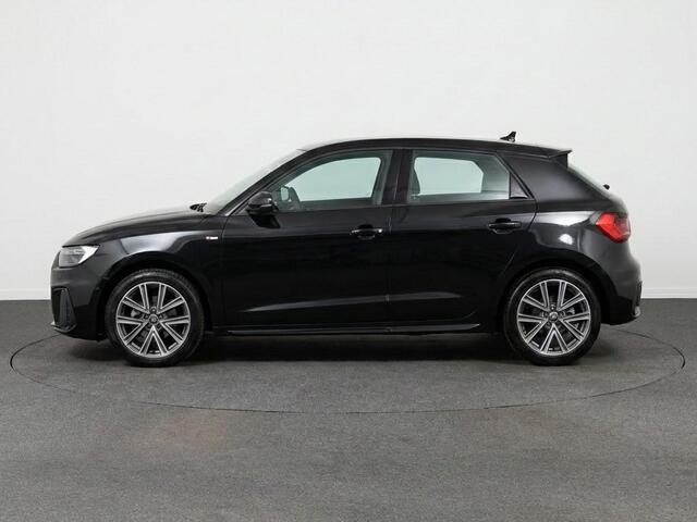 Audi A1 Sportback Advanced edition 25 TFSI 95 pk | Sportstoelen voor | Ledlampen voor en achter | Optiek pakket zwart plus | Buitenspiegels inklapbaar |