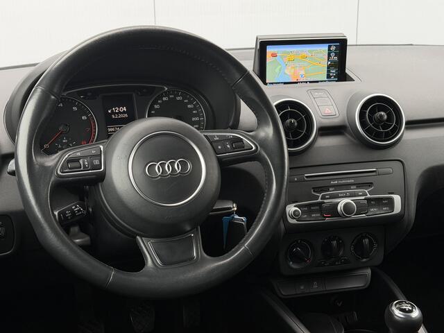 Audi A1 Sportback 1.0 TFSI Adrenalin S-line/Navi/Bluetooth/17inch.
