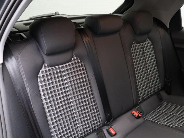 Audi A1 Sportback 25 TFSI S edition | Eerste eigenaar | 17 inch LMV | Audi sound/Subwoofer | Clima | Cruise | Digitale cockpit | Automatisch grootlicht.