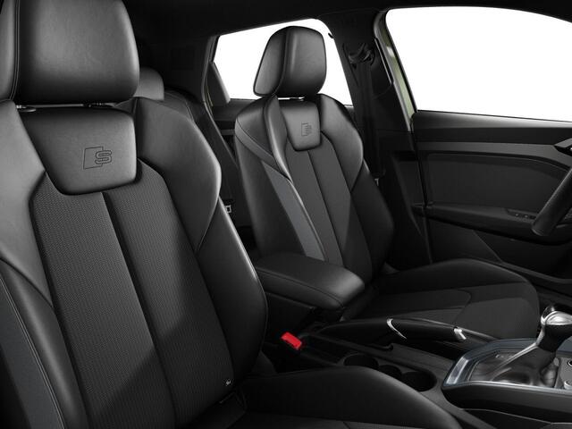 Audi A1 Sportback 40 TFSI S edition | 207 PK | Adaptive cruise control | Voorstoelen verwarmd | S line | Climate control |