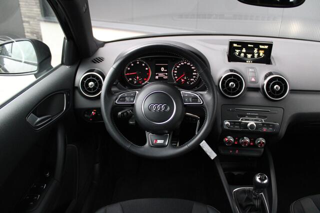 Audi A1 Sportback 1.0 TFSI Advance Sport - 3x S-line - Airco Automatisch - Navi - Bluetooth - Cruise - Rijklaar