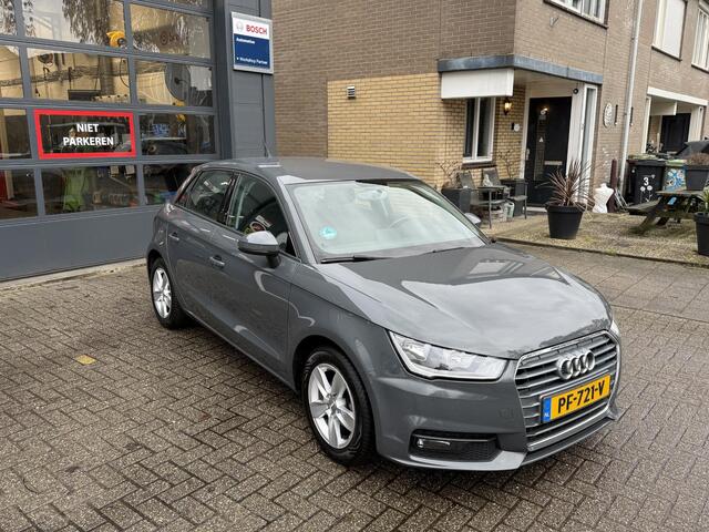 Audi A1 Sportback 1.0 TFSI Pro Line / Airco/ Navigatie/ Cruise/ PDC/ LMV
