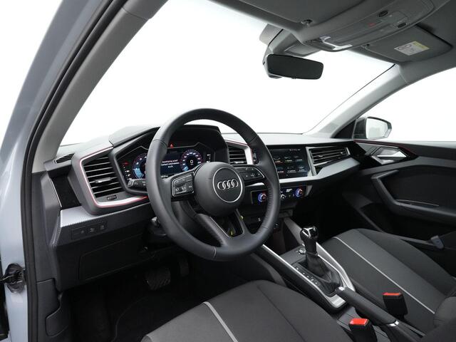 Audi A1 Citycarver 30 TFSI 116 pk S-tronic epic | Virtual Cockpit | Cruise Control | Parkeersensoren voor/achter | Ambiant Lighting Plus