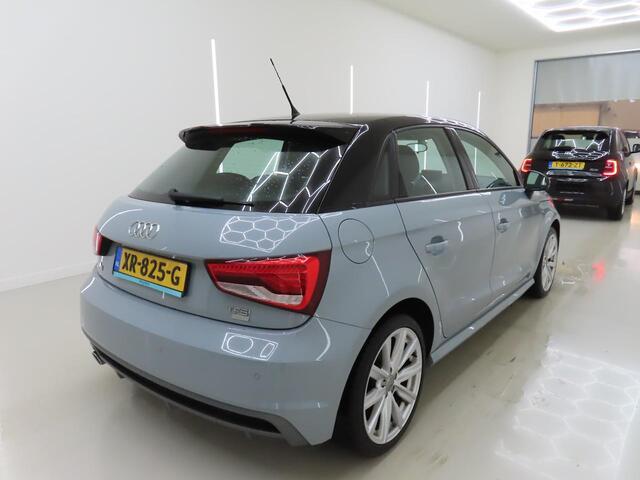Audi A1 Sportback 1.0TFSi Pro Line 5DRS / Airco / Cruise / Navigatie / 17''LMV / Parkeersensoren