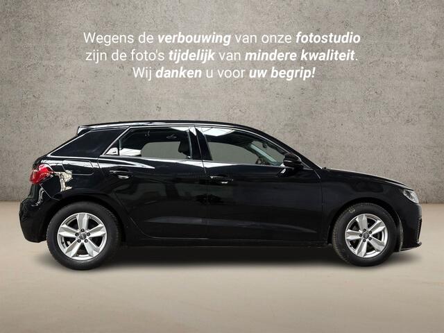 Audi A1 Sportback 25 TFSI Sport (APPLE CARPLAY, CLIMATE, PARKEERSENSOREN, SPORTSTOELEN, LM VELGEN, ARMSTEUN, CRUISE, NIEUWSTAAT)