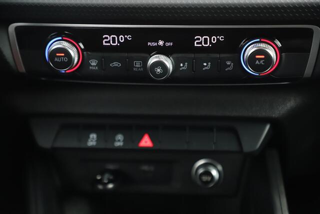 Audi A1 Sportback 25 TFSI Pro Line Navigatie Climate Control Cruise Lane Assist Carplay Android 15 inch LMV NAP