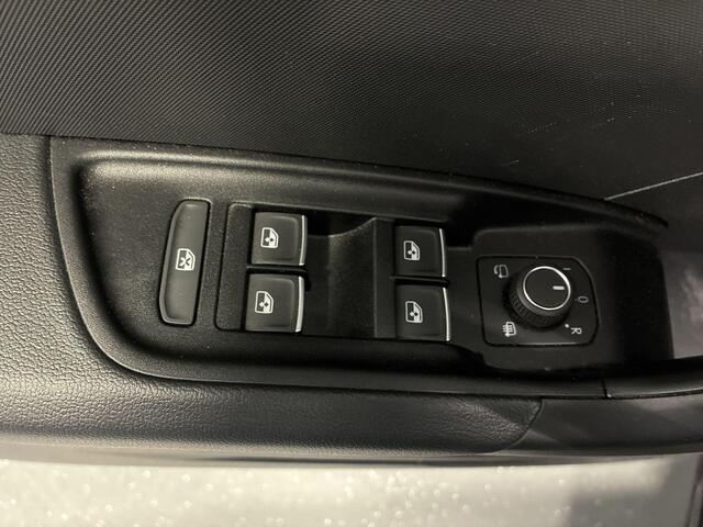 Audi A1 Sportback 30 TFSI 110pk S-Tronic S Edition · Camera · Apple/Android Car Play · Keyless · P-Sensoren · Getint Glas · Afgevlakt Stuurwiel · 17'' Inch ·