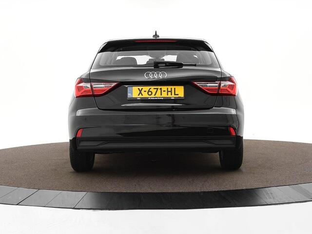 Audi A1 Sportback 25 TFSI 95pk Pro Line · Apple/Android Car Play · P-Sensoren · Cruise Control · DAB · 15'' Inch · Garantie t/m 20-11-2027 of 100.000km