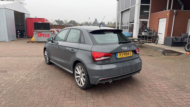 Audi A1 Sportback 1.0 TFSI 95pk Adrenalin / Navigatie / Cruise Control
