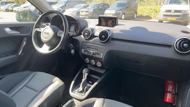 Audi A1 Sportback 1.0 TFSI 95pk Sport Pro Line S-Tronic / Navigatie / Cruise Control / Parkeersensoren
