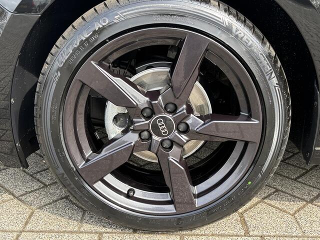 Audi A1 Sportback S edition (A02) 25 TFSI 70 kW / 95 PK Sportback 7 Airco 2 zones \ Privacy glas \ Audi Phone box \ 3-spaaks sport afgevlakt stuur \ Optiekpakket Zwart Plus