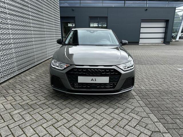 Audi A1 Sportback Advanced edition (A02) 25 TFSI 70 kW / 95 PK Spor Optiekpakket zwart plus \ Parkeerhulp plus \ Privacy glas \ Dak in contrastkleur \