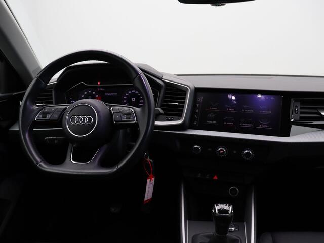 Audi A1 Sportback 25 TFSI epic | Navigatie | Cruise Control | Virtual Cockpit | Lichtmetalen velgen | All season banden |