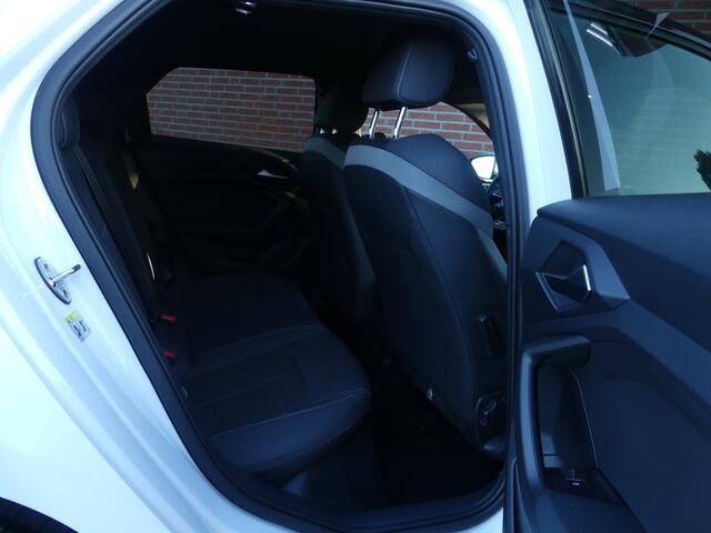 Audi A1 Sportback 35 TFSI 2 X S-LINE