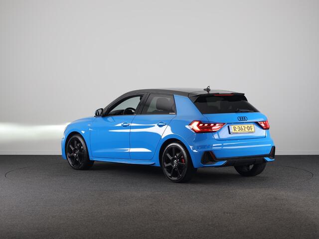 Audi A1 Sportback 35 TFSI S edition 150pk | Navigatie via App | S-line interieur | Climatronic | Verwarmbare voorstoelen | 18 inch Lichtmetalen velgen