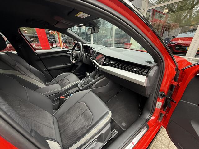 Audi A1 Sportback 35 TFSI 150PK AUT. *!* 2x S-LINE *!* NAVI/ RADAR/ CARPLAY/ LED/ CAMERA *!*