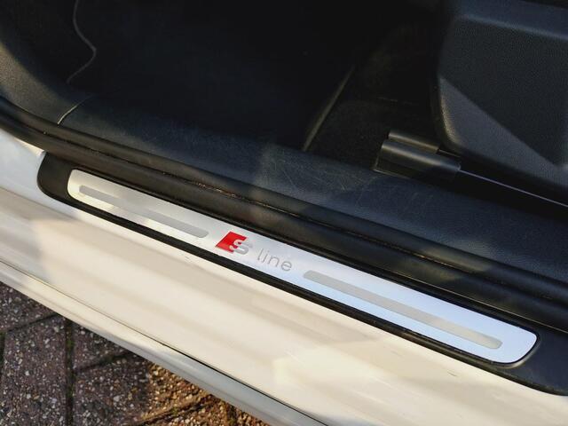 Audi A1 Sportback 1.5 TFSI S Line Pro Line S Carplay, Stoelverw. 18inch, dealer onderhouden, S-Line