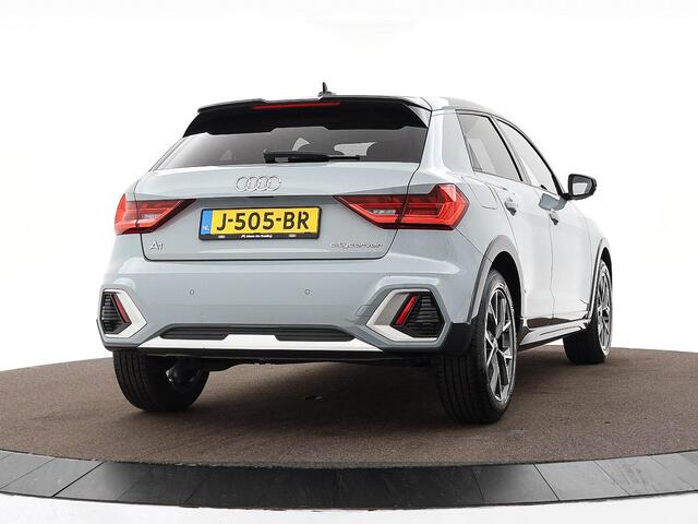 Audi A1 citycarver 25 TFSI 95pk Epic · Apple/Android Car Play · Stoelverwarming · P-Sensoren · Cruise Control · Airco · 17'' Inch ·