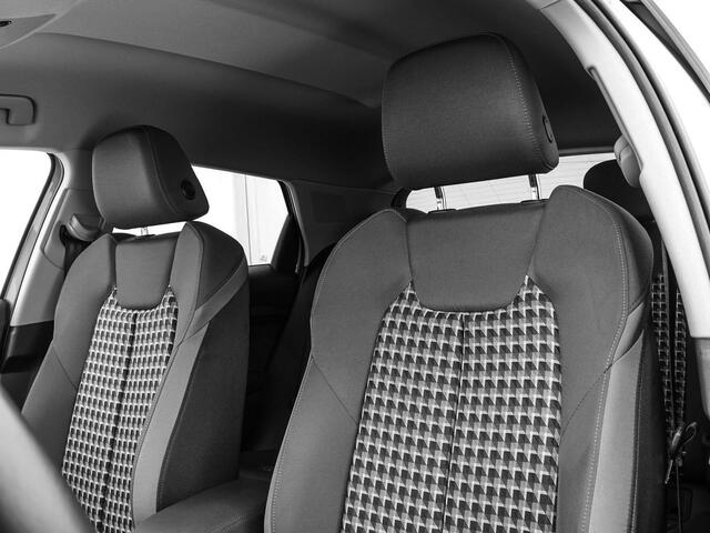 Audi A1 citycarver 25 TFSI 95pk Epic · Apple/Android Car Play · Stoelverwarming · P-Sensoren · Cruise Control · Airco · 17'' Inch ·
