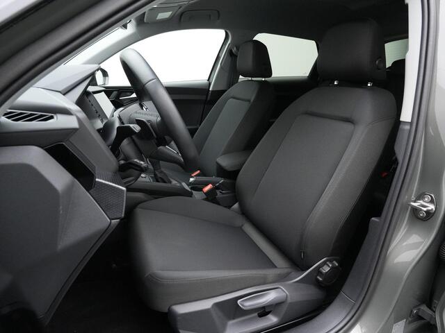 Audi A1 Sportback 30 TFSI 116 pk S-tronic S-Line | Achteruitrijcamera | Navigatie | Carplay | 2-zone Climatronic