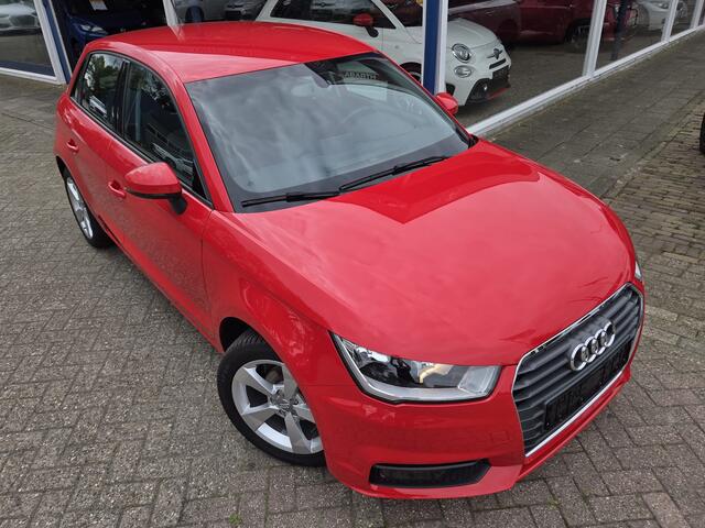 Audi A1 Sportback 1.0 TFSI Sport 9000 km! uniek