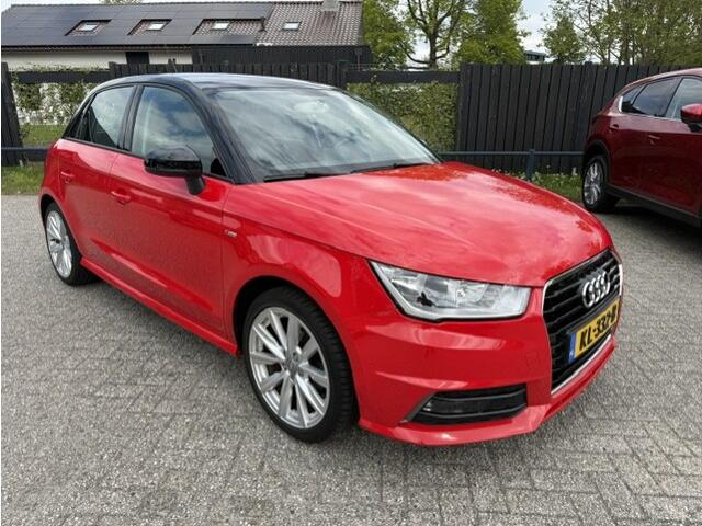 Audi A1 Sportback 1.0 TFSI Adrenalin Navi/17"LM /Airco/Cruise/PDC