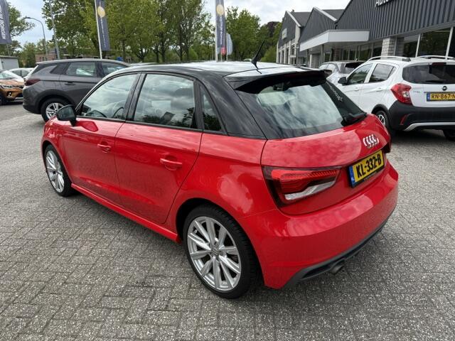 Audi A1 Sportback 1.0 TFSI Adrenalin Navi/17"LM /Airco/Cruise/PDC