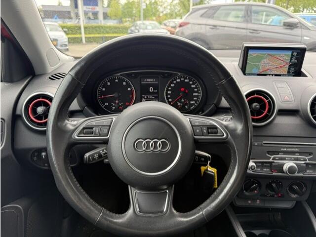 Audi A1 Sportback 1.0 TFSI Adrenalin Navi/17"LM /Airco/Cruise/PDC