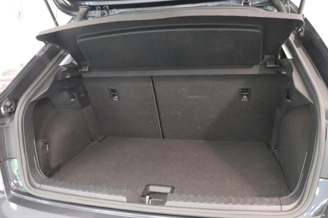 Audi A1 Sportback 25 TFSI Pro Line | Climate control | Parkeersensor | Stoelverwarming | AppleCarplay AndroidAuto navigatie |